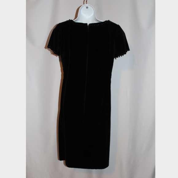 Sold Vintage 1960's black velvet beaded dress - Picture 3 of 6